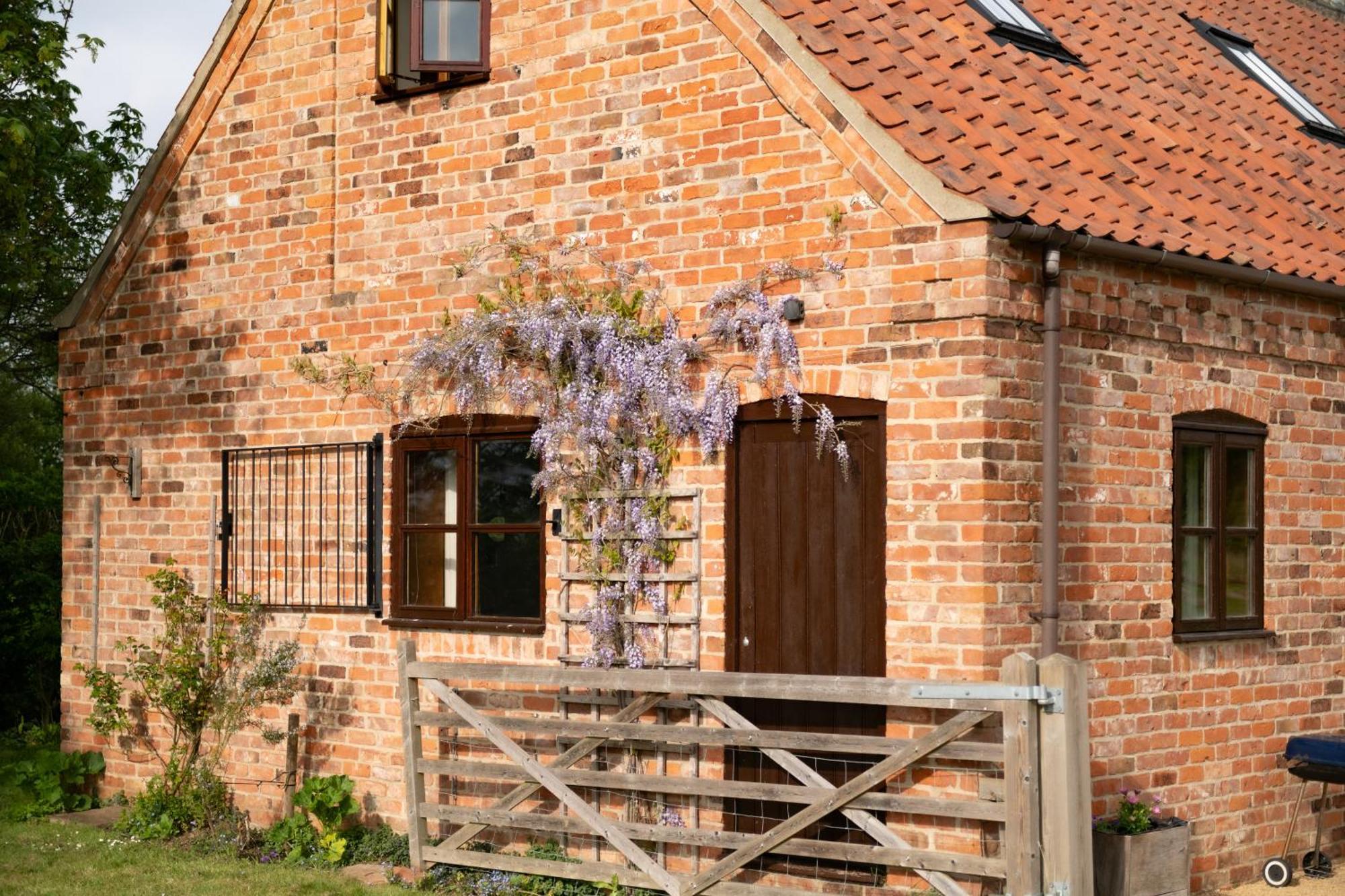 Hilltop Farm Holidays Lincoln Buitenkant foto